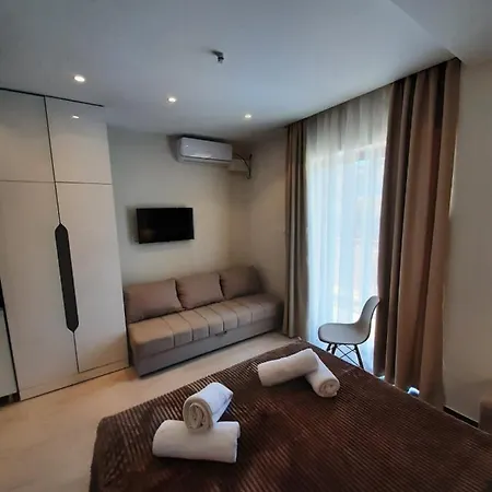 Aparthotel Grand *