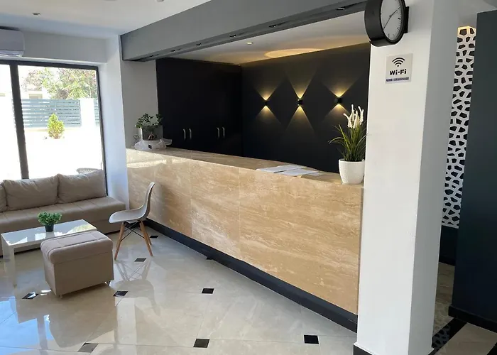 Apartahotel Grand Agia Triada (Thessaloniki)