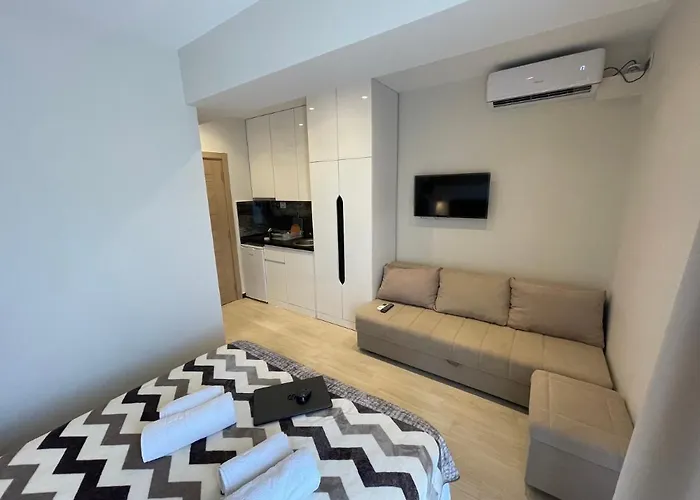 Grand Apartahotel Agia Triada (Thessaloniki)